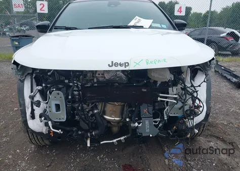 2024 Jeep Compass Limited 4X4 from USA, damaged, VIN 3C4NJDCN1RT159773